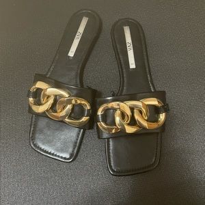 COPY - Zara buckle flats